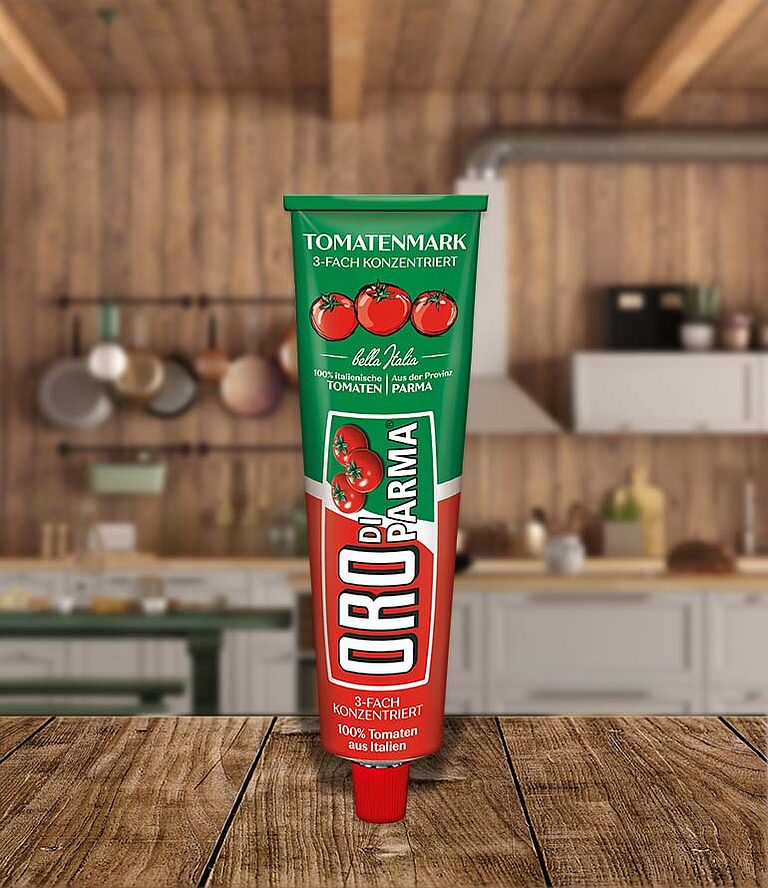 Triple concentrated tomato paste from ORO di Parma in a 200g big pack.