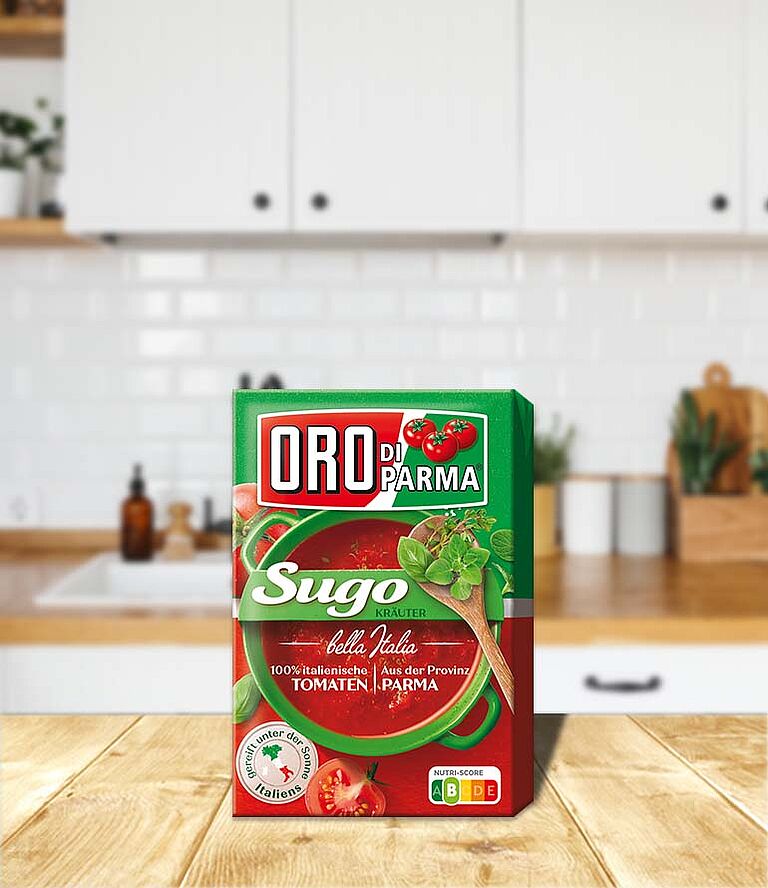 Sugo tomato sauce with herbs from ORO di Parma in a 400g Combibloc.