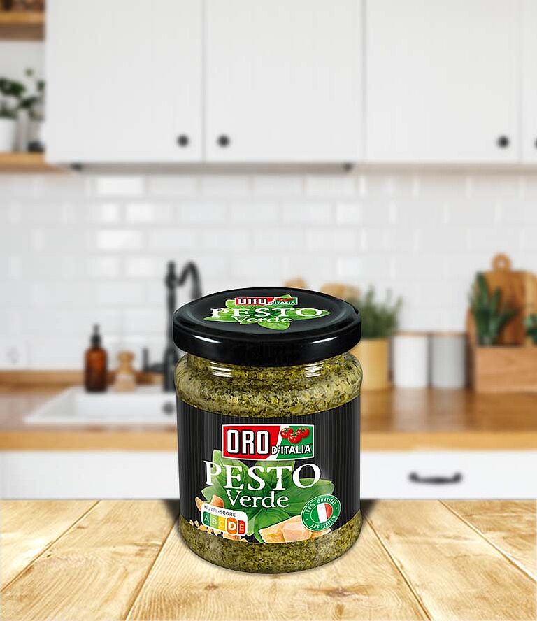 Pesto verde from ORO d´Italia in a 156ml glass.