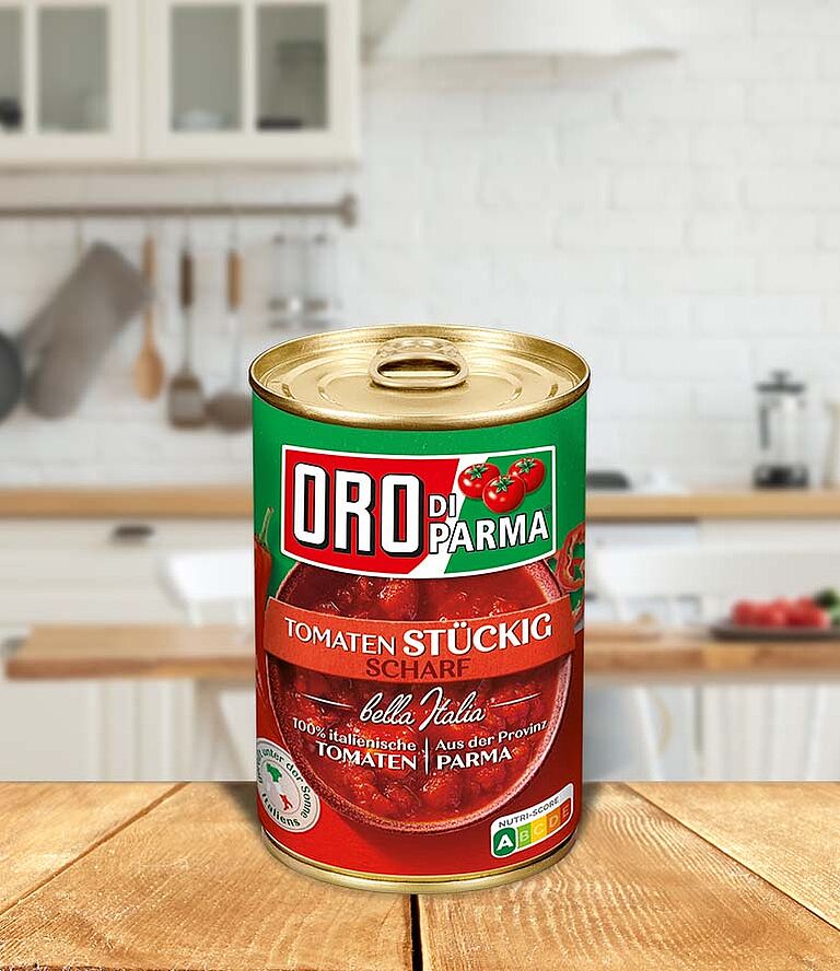 Hot chopped tomatoes from ORO di Parma in a 425ml can.
