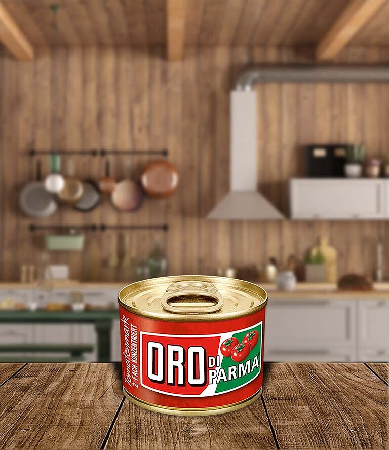 Double concentrated tomato paste from ORO di Parma in a 70g can.