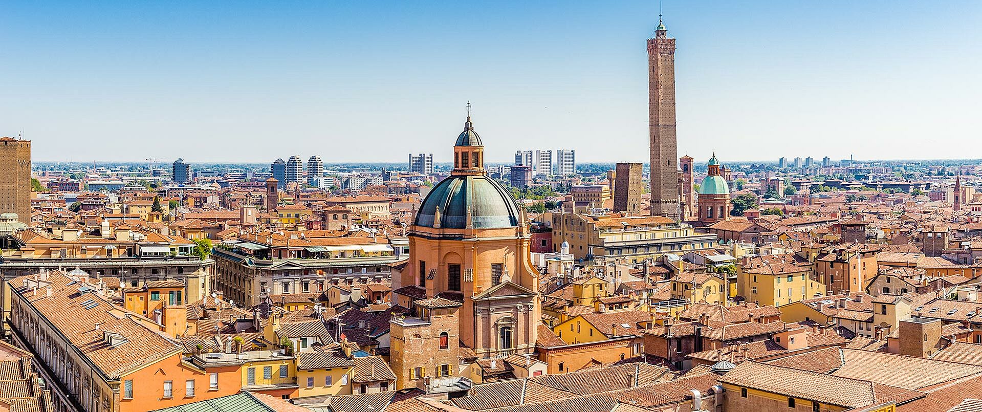 The skyline of the city Bologna.
