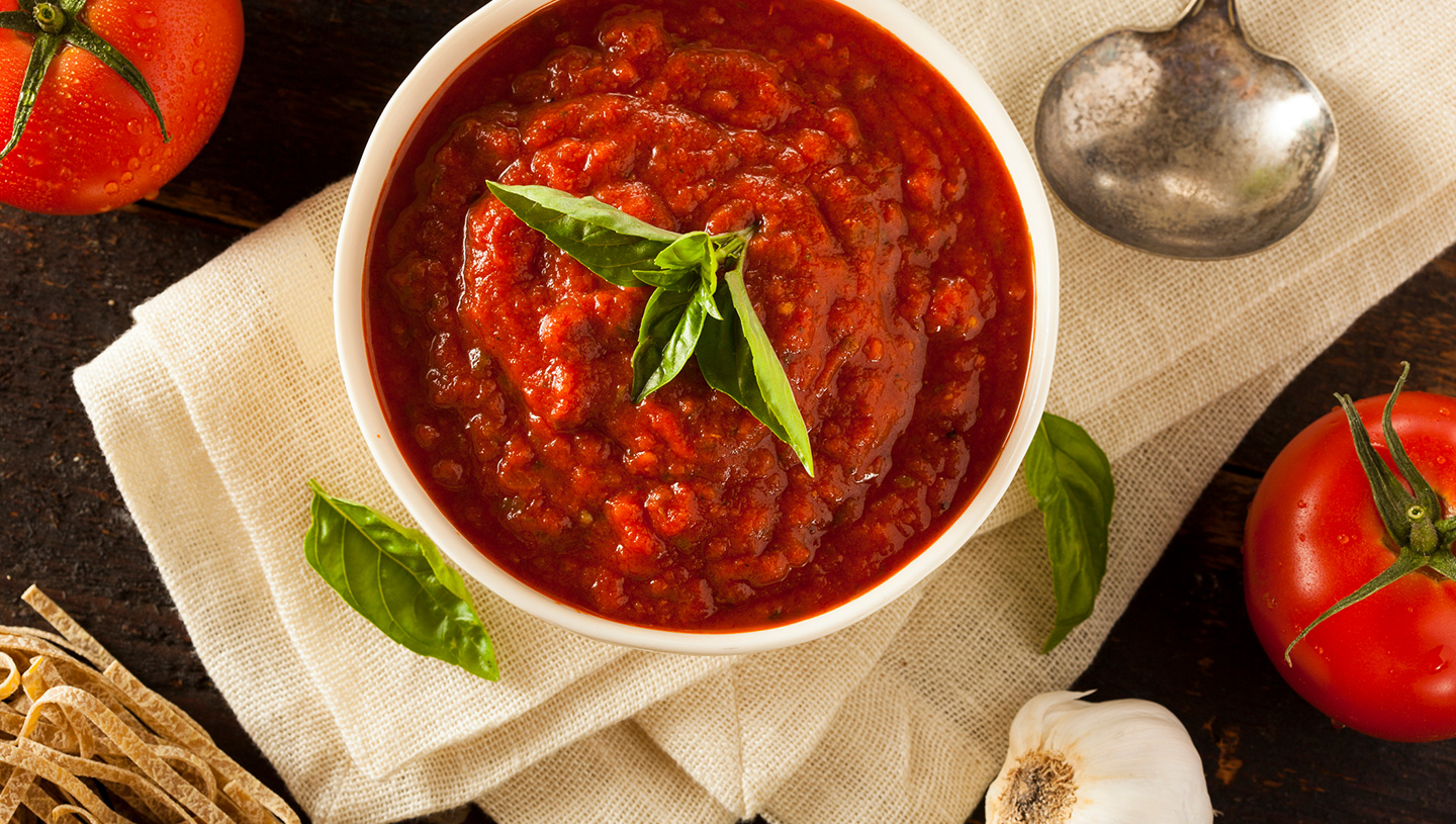 Homemade Italian tomato sauce (EN) | ORO di Parma