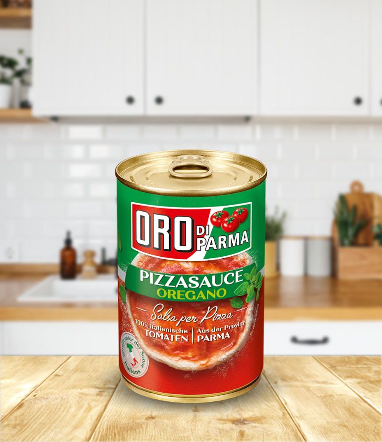 Pizza sauce with oregano from ORO di Parma in a 425ml can.