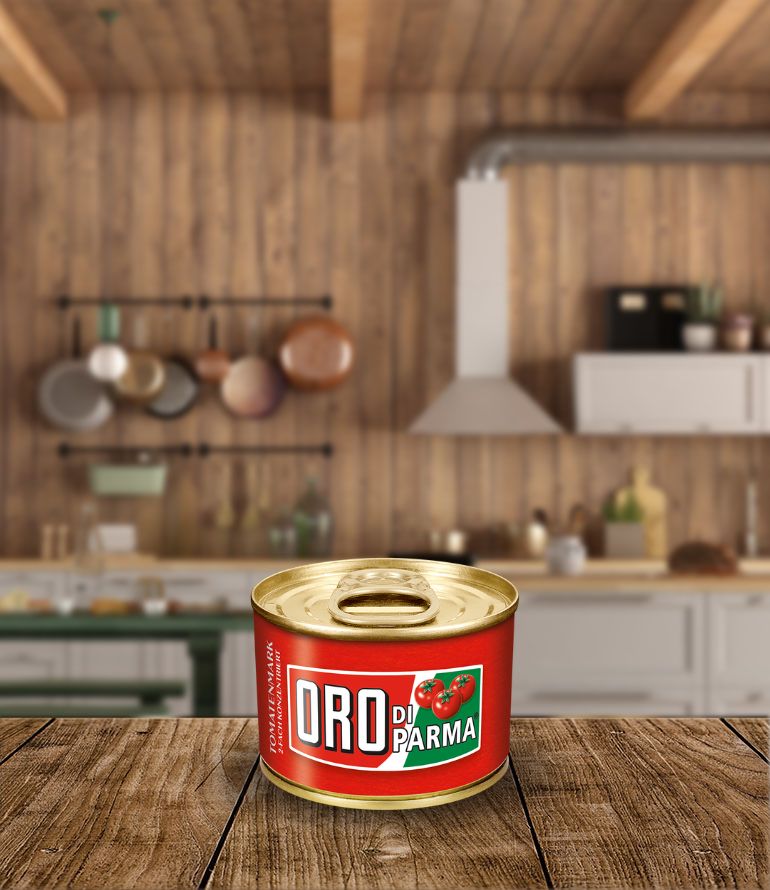 Double concentrated tomato paste from ORO di Parma in a 70g can.